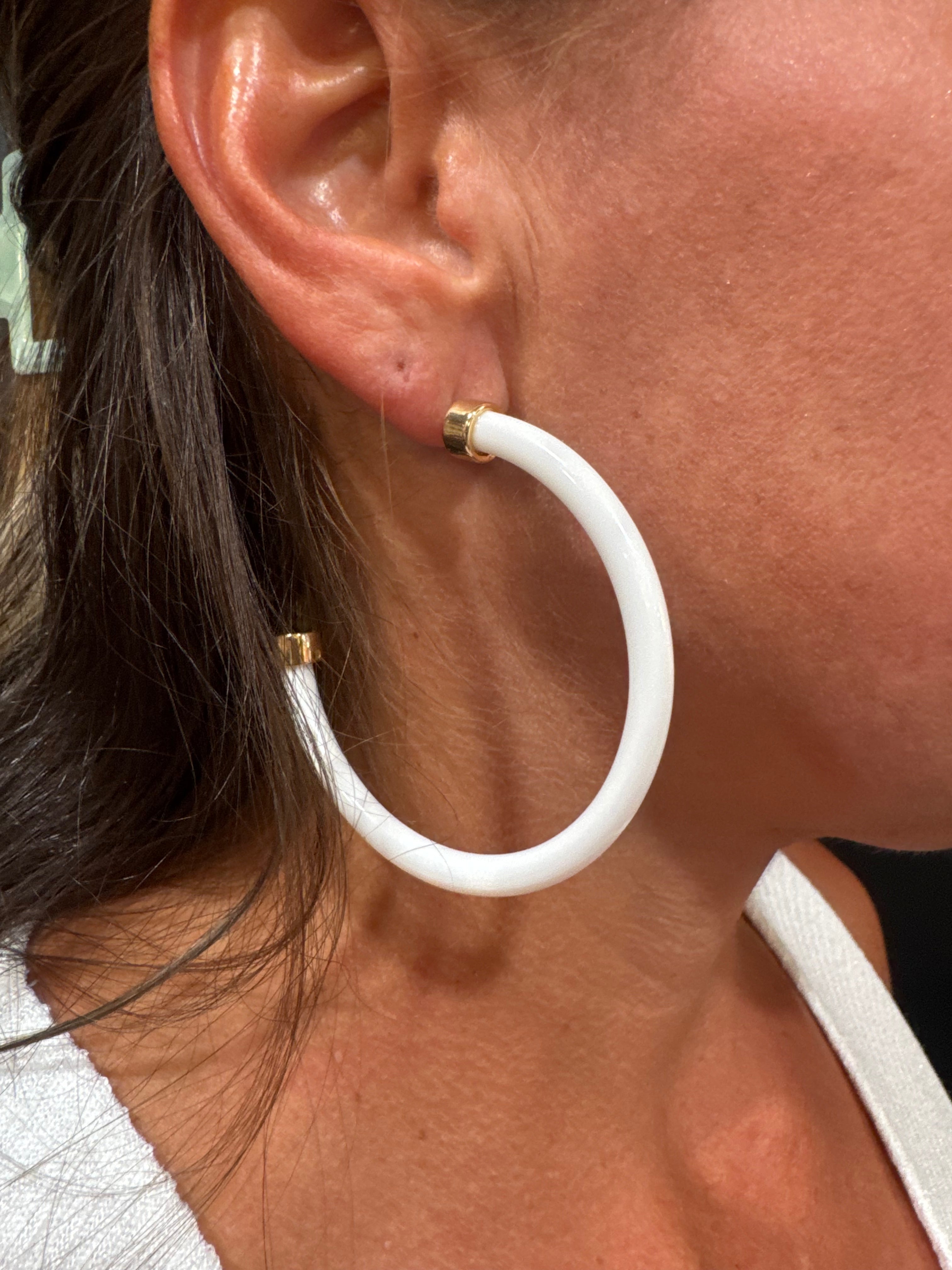 White Hoo Hoop